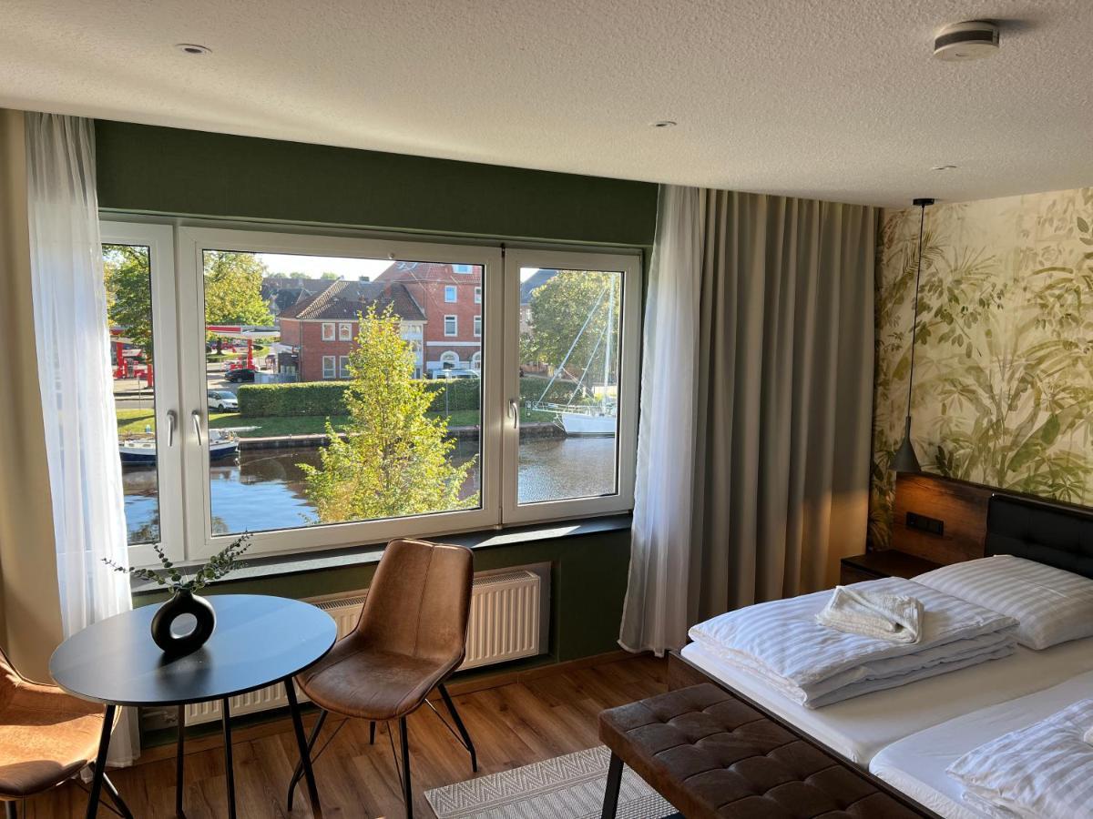 Gemuetliches Studio Im Stadtkern Mit Kanalblick Emden Eksteriør billede